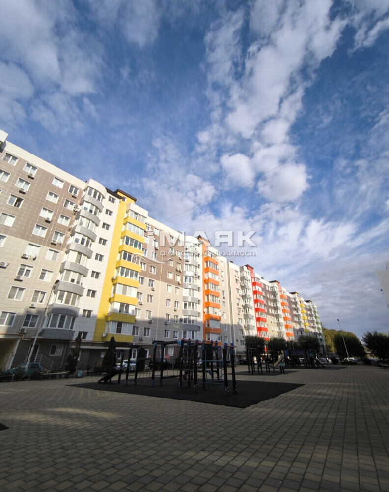 1-к. квартира 43 кв.м, 9/10