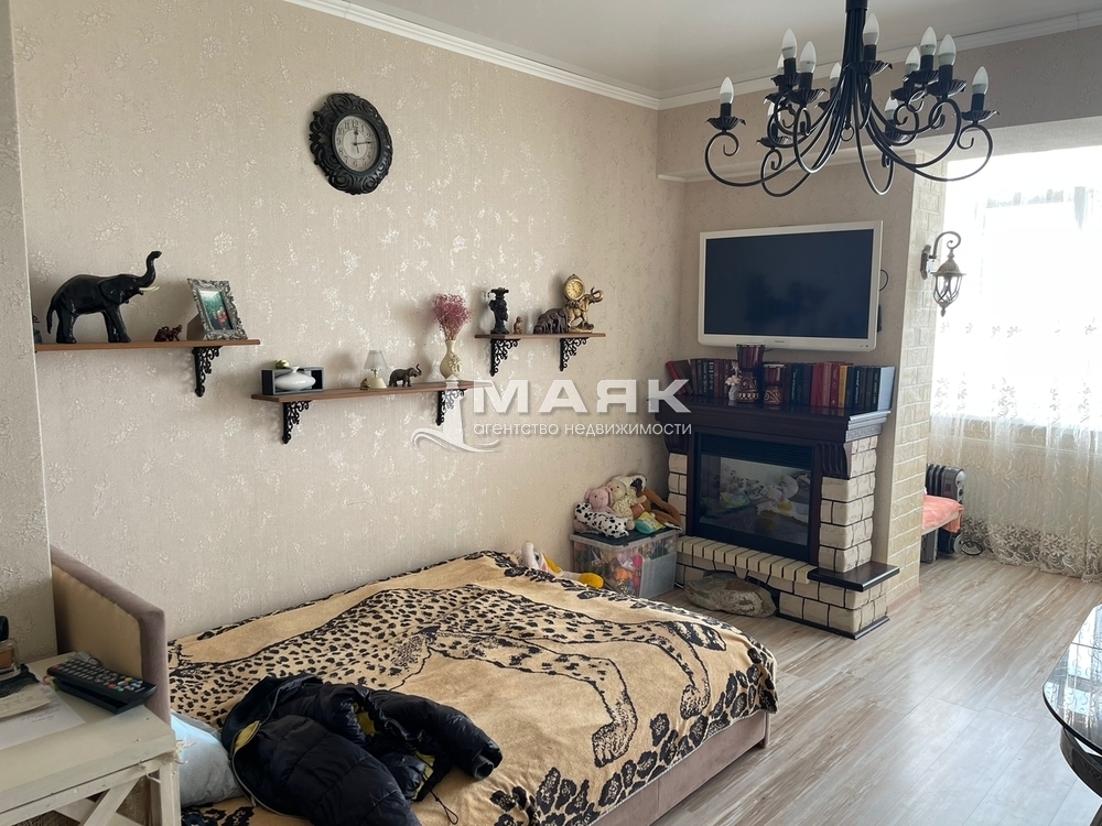 Студия 32 кв.м, 9/10