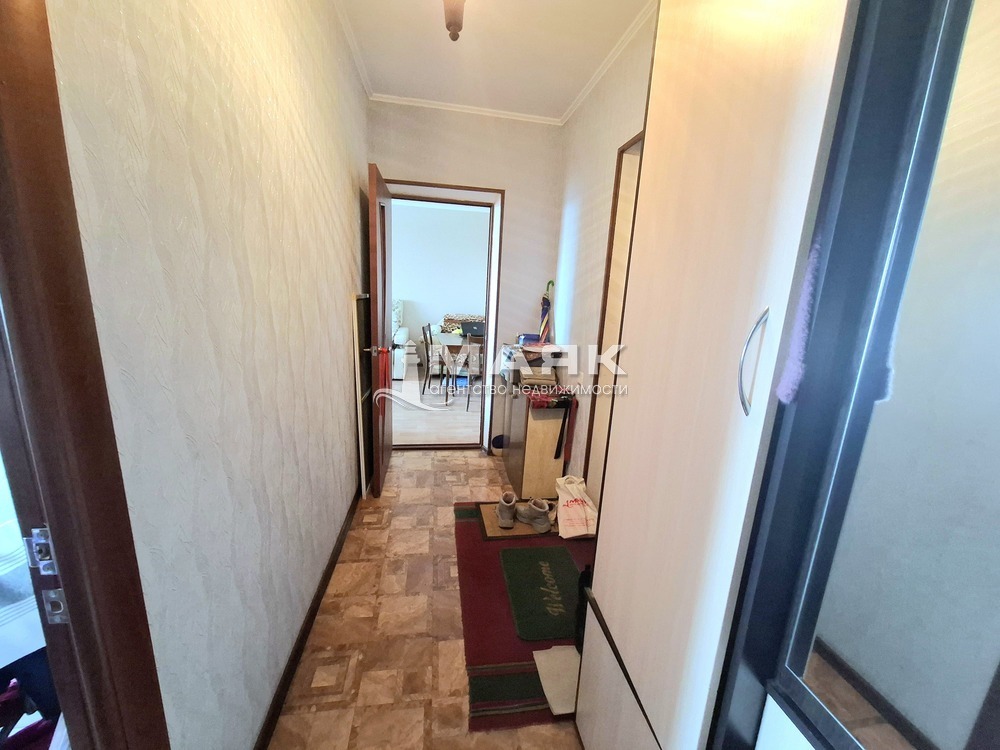 2-к. квартира 52.7 кв.м, 8/9