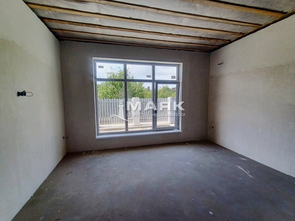 Дом 90 кв.м на участке 4 сот