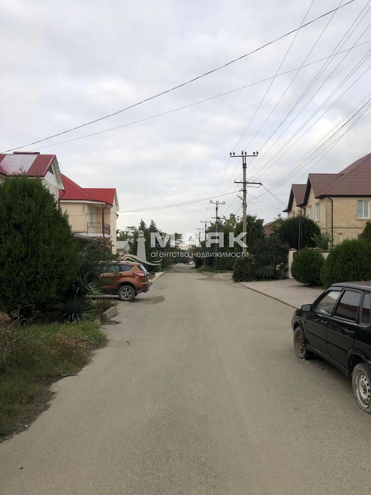 Дом 210.8 кв.м на участке 2 сот