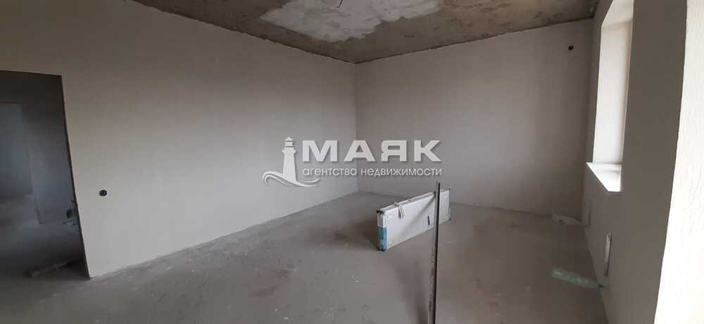 Дом 485.4 кв.м на участке 9.5 сот