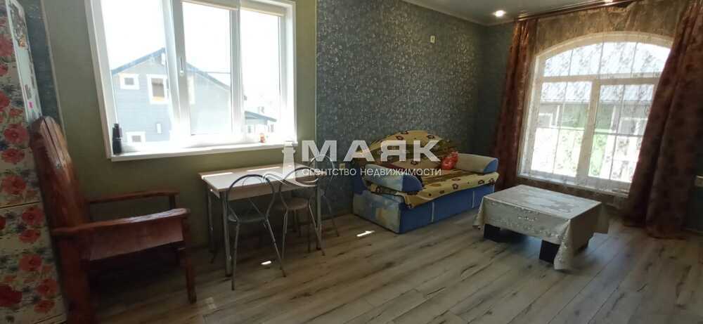 Дом 70.5 кв.м на участке 5.2 сот