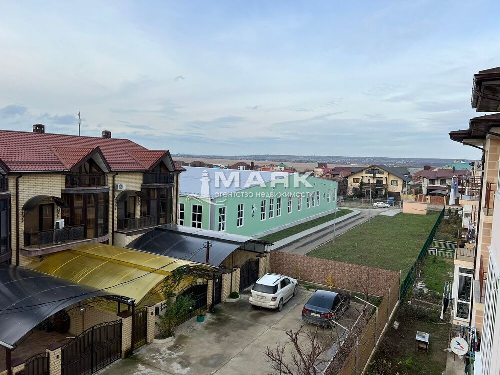 1-к. квартира 51 кв.м, 3/3