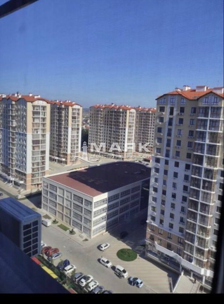 2-к. квартира 44 кв.м, 16/20