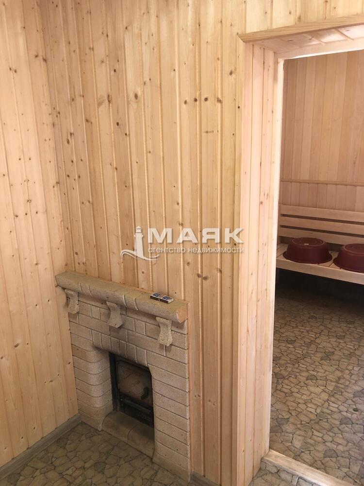 Дом 206 кв.м на участке 17 сот