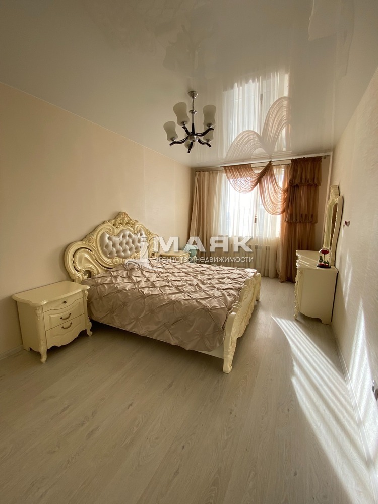 3-к. квартира 120 кв.м, 6/9