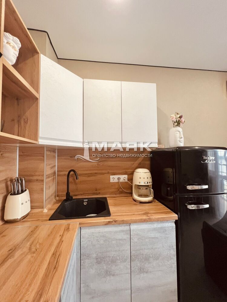 1-к. квартира 45 кв.м, 9/14