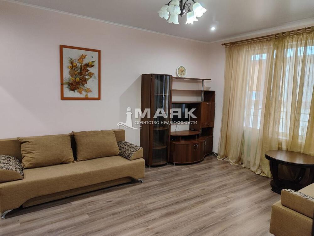 1-к. квартира 37.3 кв.м, 1/5