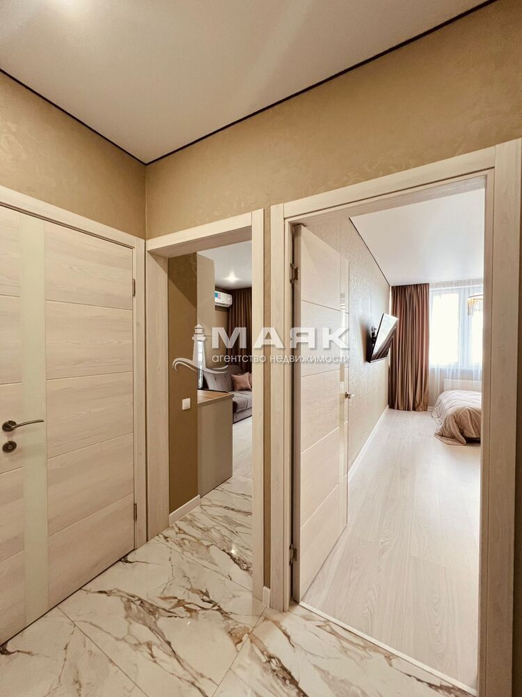 1-к. квартира 45 кв.м, 9/14