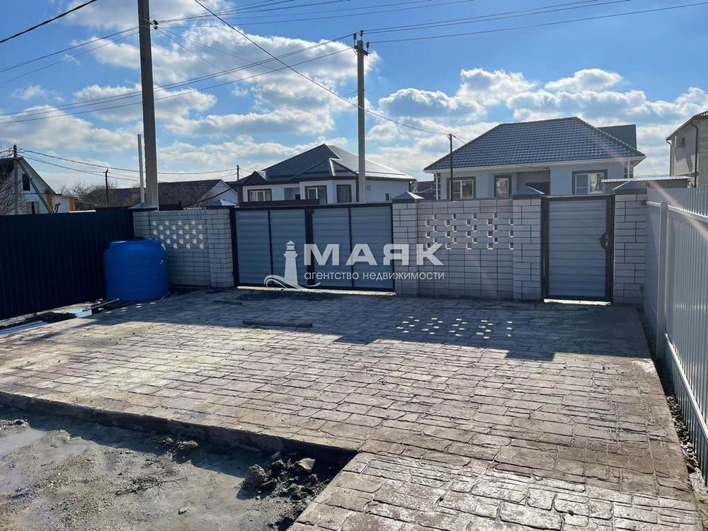 Дом 72.3 кв.м на участке 6.13 сот