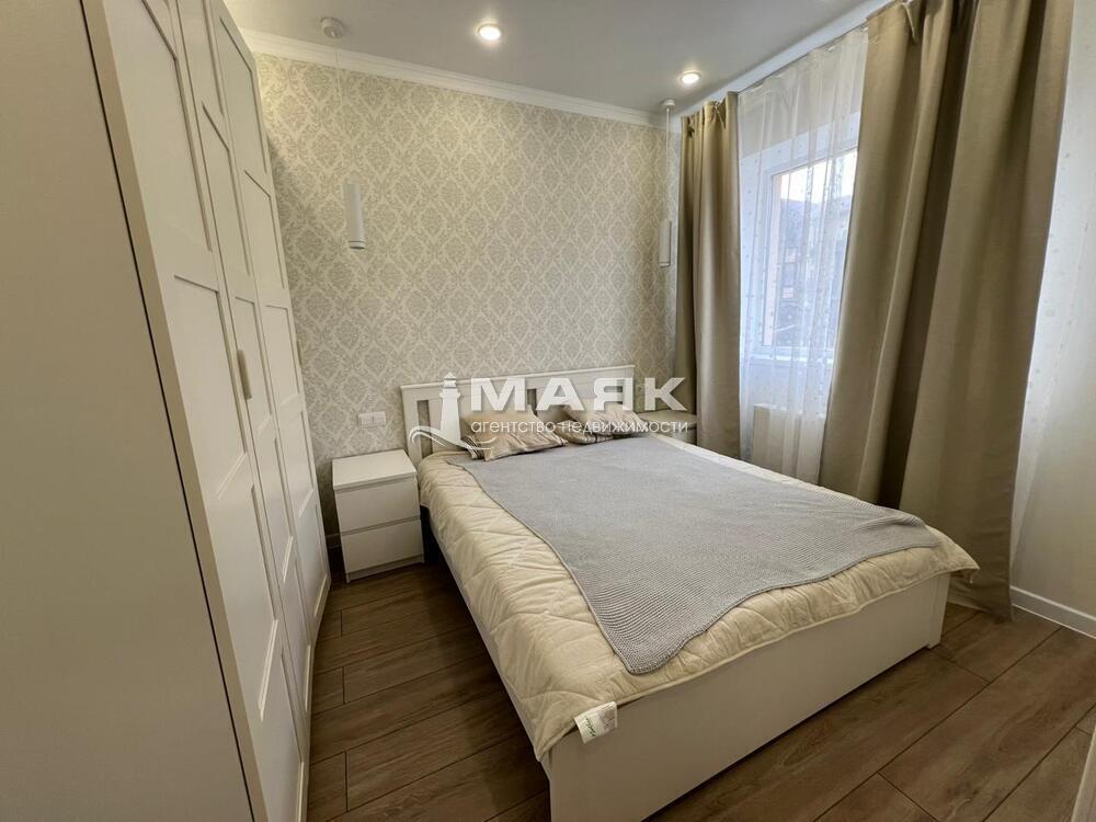 1-к. квартира 51 кв.м, 1/3