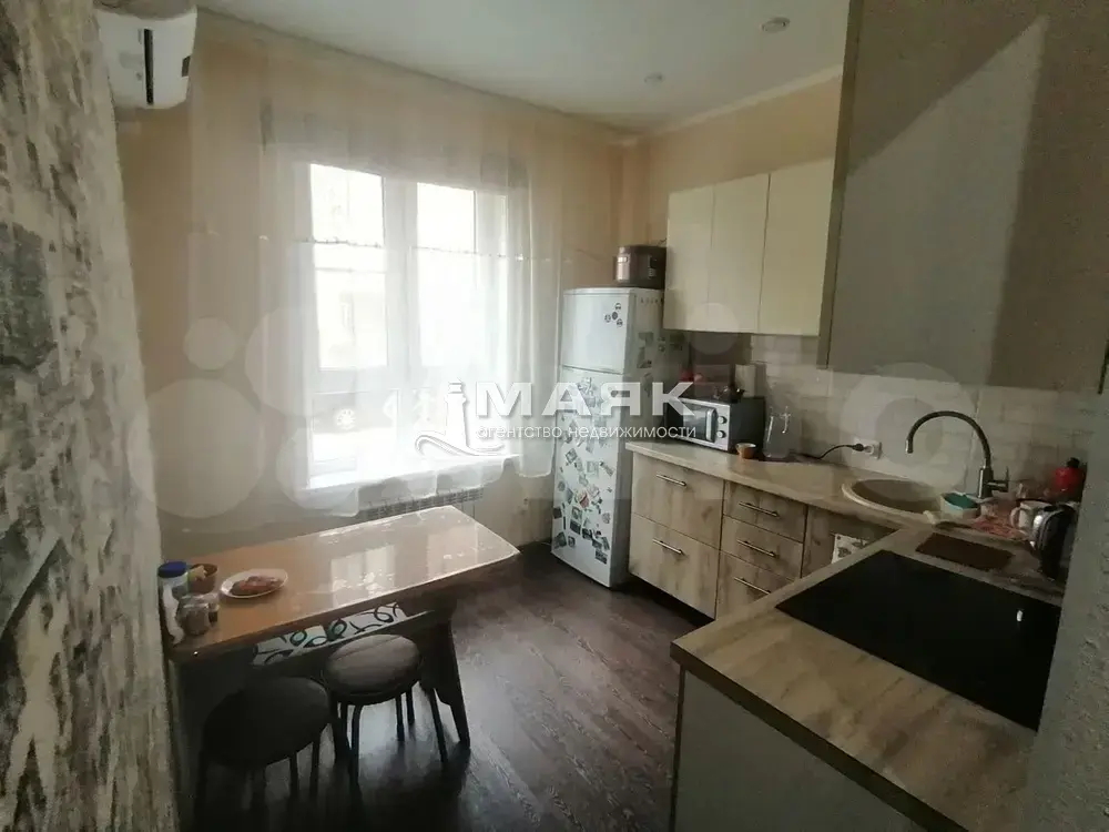 2-к. квартира 33.7 кв.м, 1/8