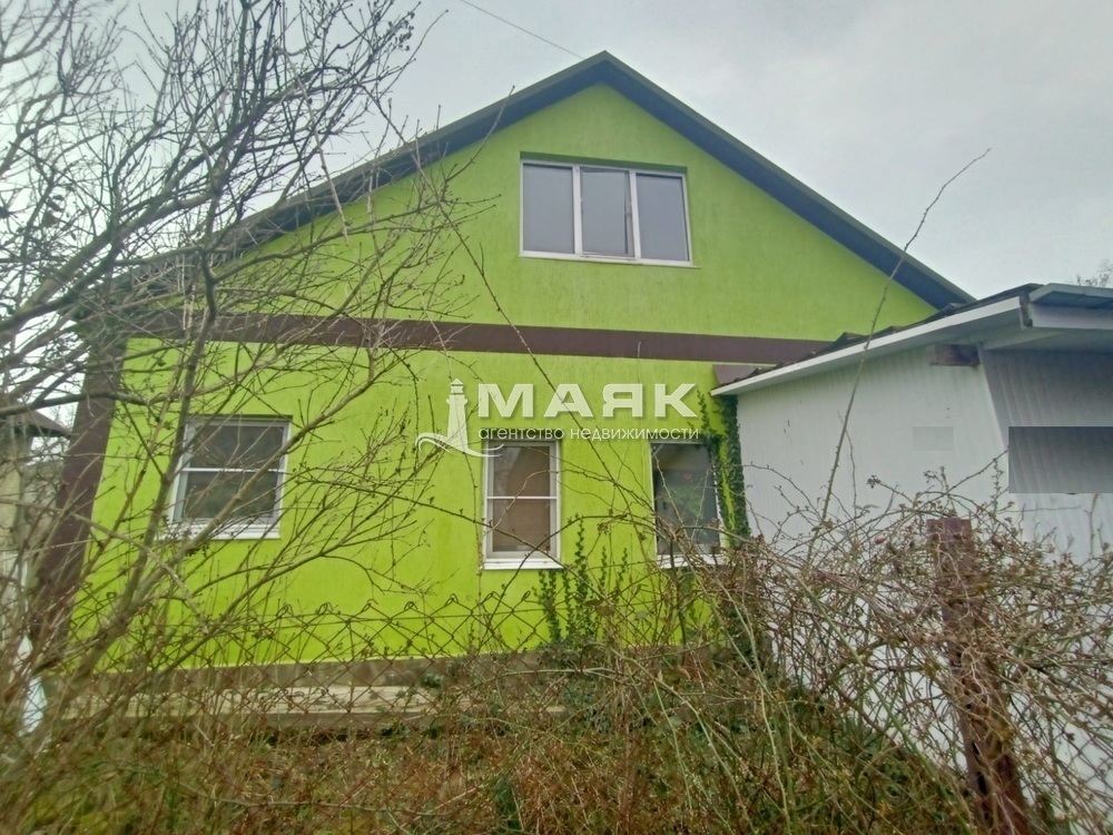 Дом 154 кв.м на участке 10 сот