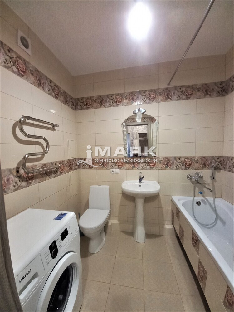 1-к. квартира 46 кв.м, 3/6
