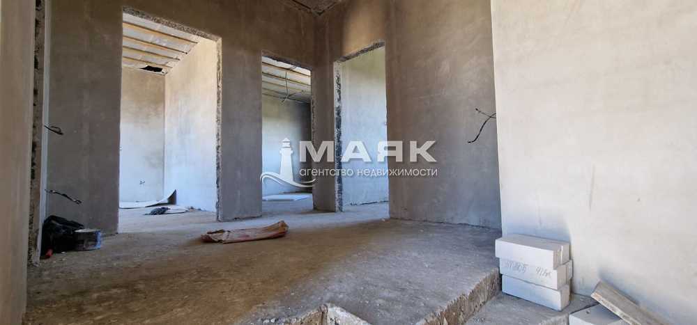 Дом 140 кв.м на участке 4 сот