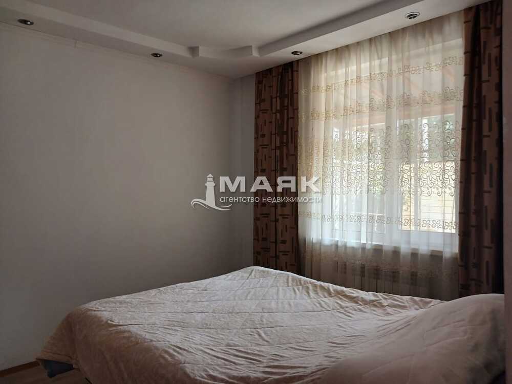 Дом 84 кв.м на участке 6 сот