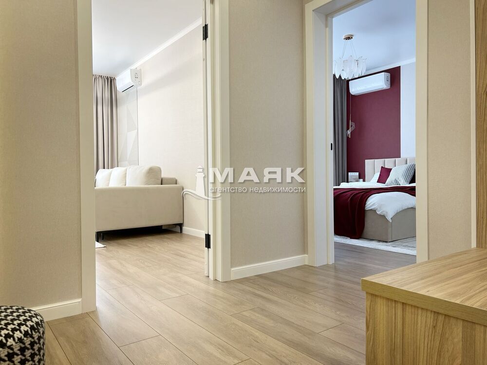 2-к. квартира 55 кв.м, 8/9