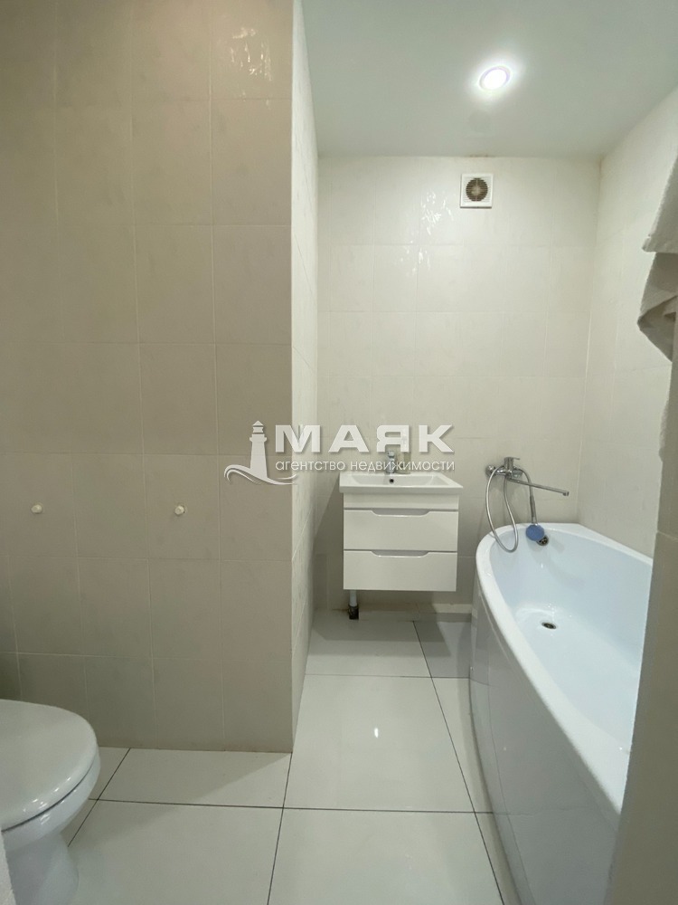 3-к. квартира 120 кв.м, 6/9