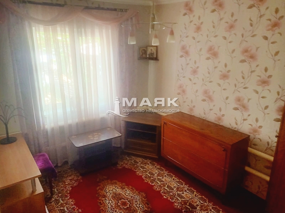 Дом 101 кв.м на участке 4.2 сот