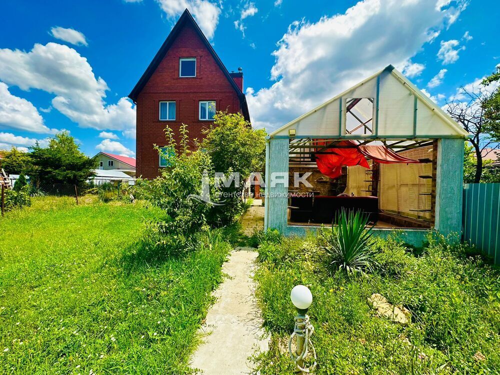 Дом 173 кв.м на участке 20 сот