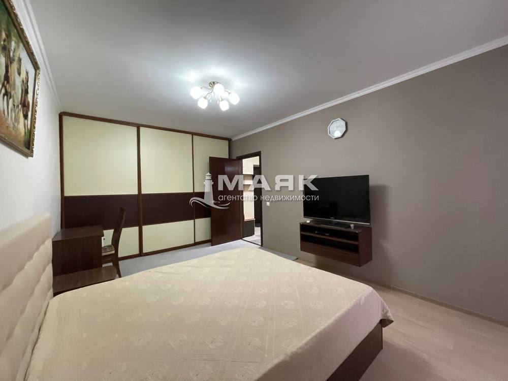 1-к. квартира 41.5 кв.м, 1/7