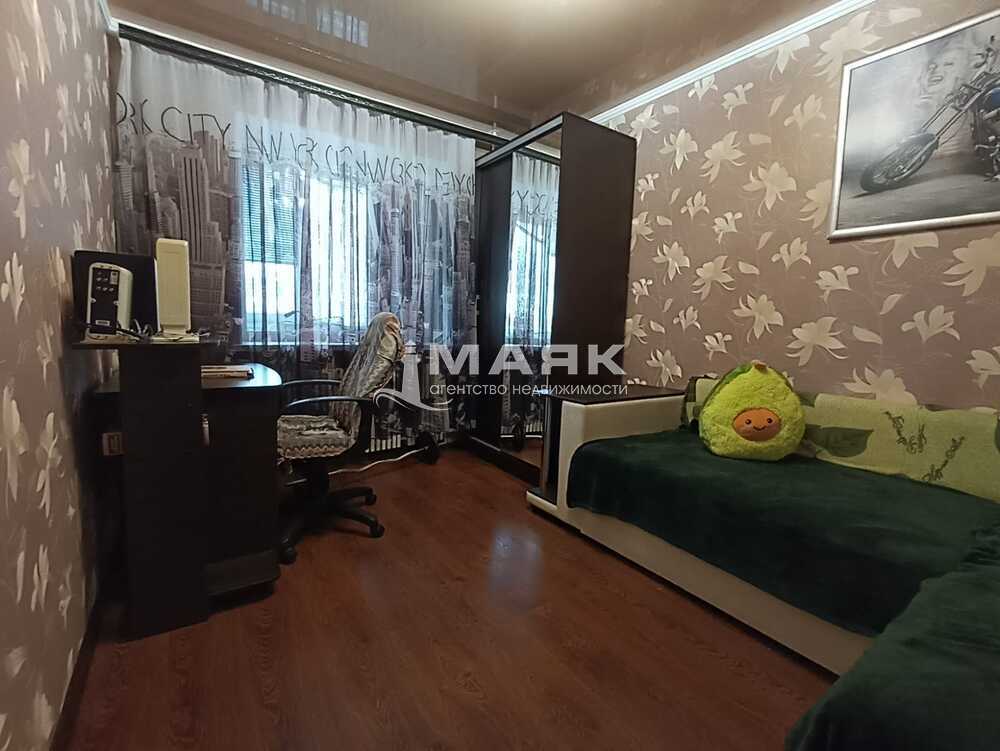 3-к. квартира 62.3 кв.м, 1/5