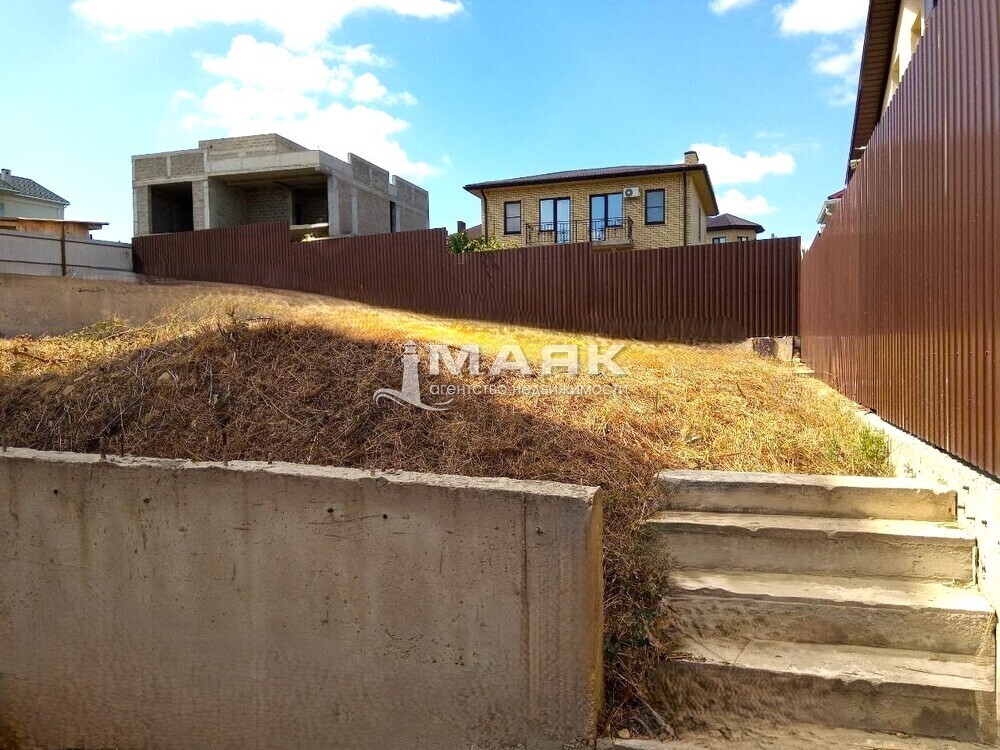 Дом 180 кв.м на участке 7.2 сот