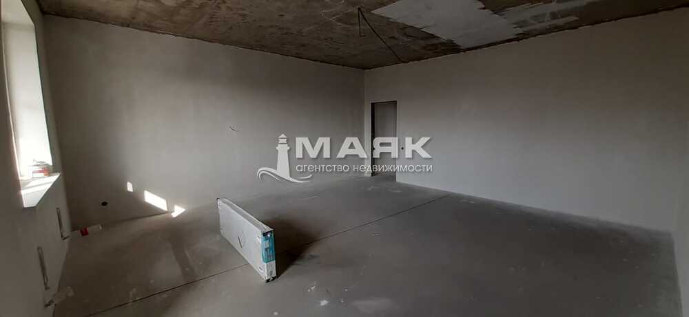 Дом 485.4 кв.м на участке 9.5 сот