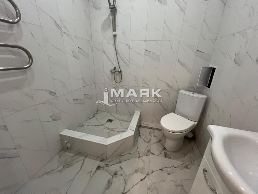 1-к. квартира 45 кв.м, 12/13