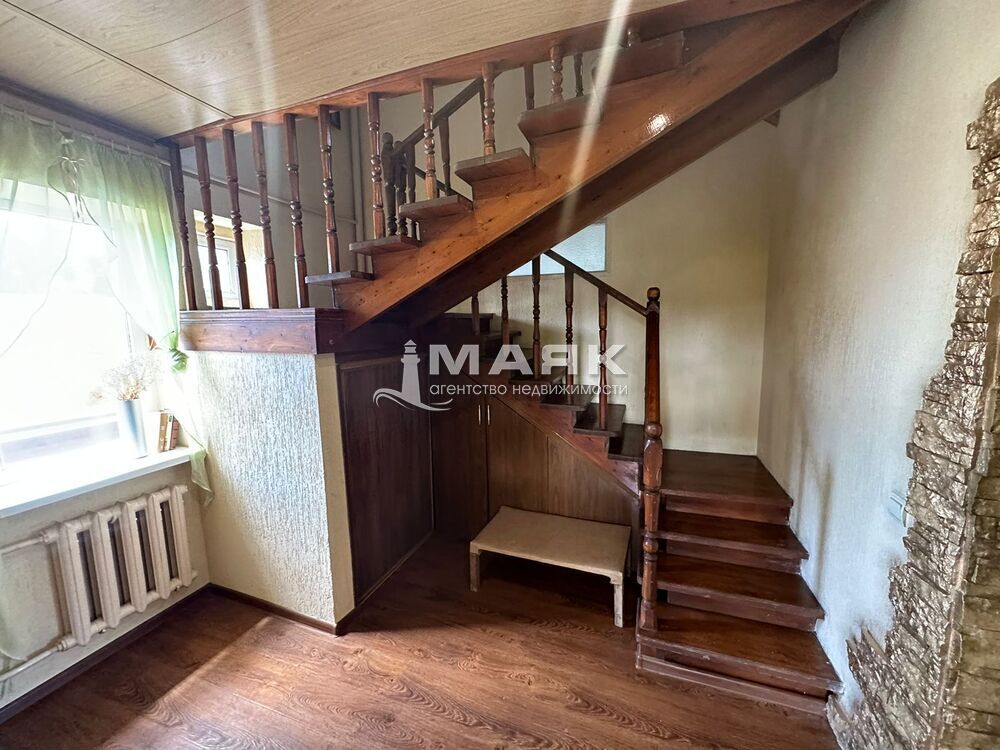 Дом 173 кв.м на участке 20 сот