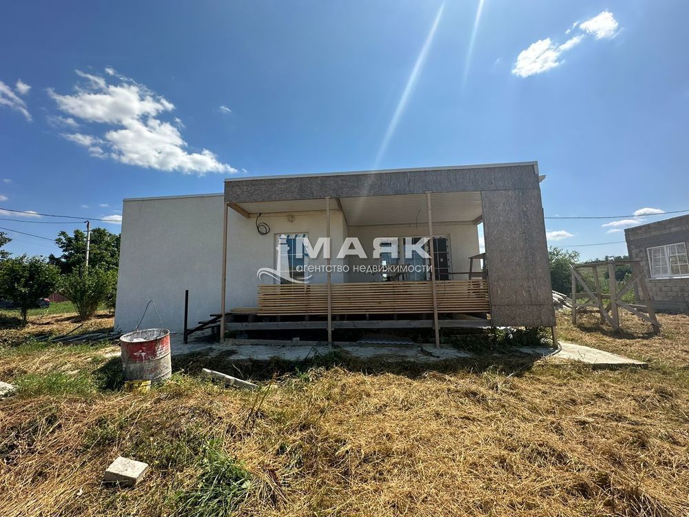 Дом 87 кв.м на участке 4 сот