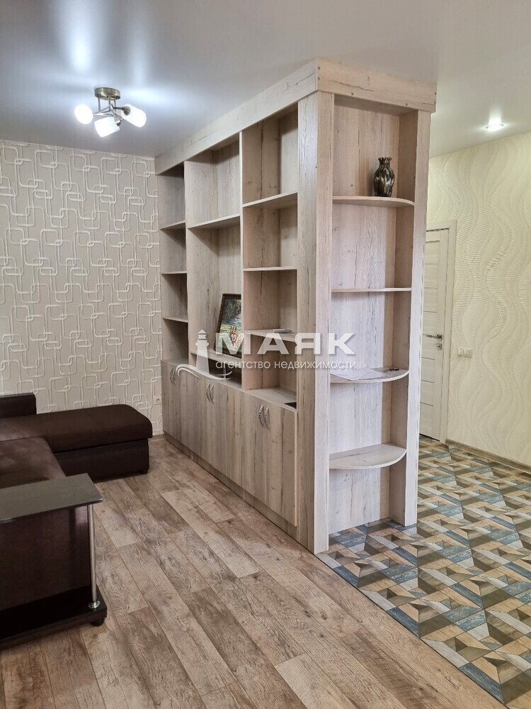 1-к. квартира 35 кв.м, 1/8