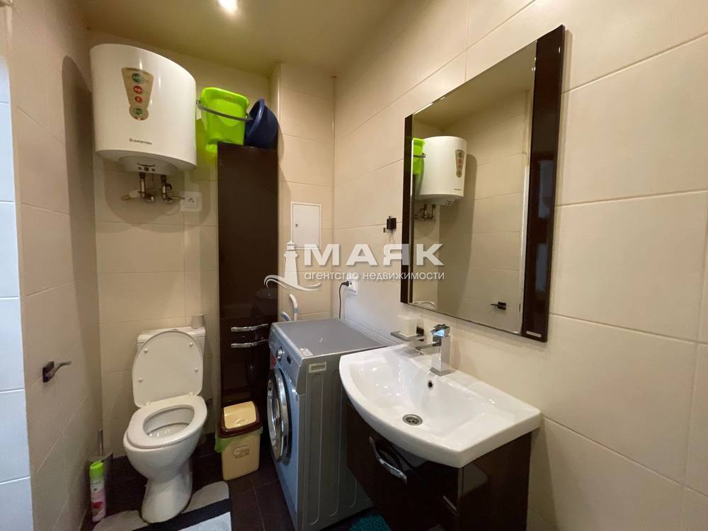 1-к. квартира 41.5 кв.м, 1/7