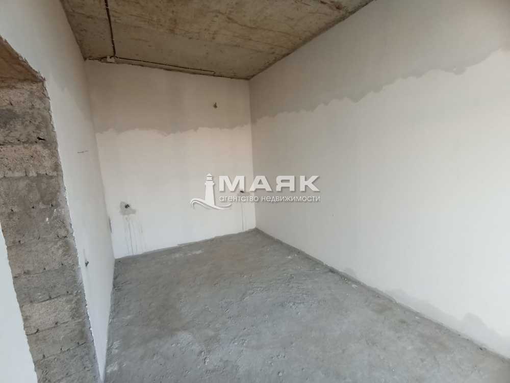 Дом 192 кв.м на участке 4.7 сот