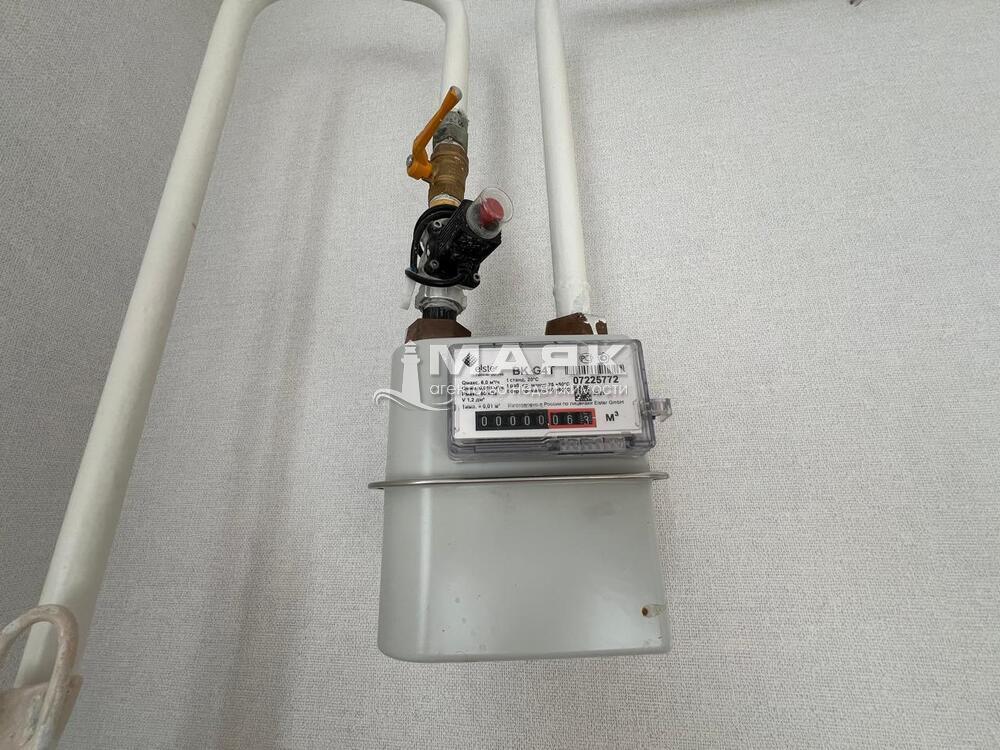 1-к. квартира 37 кв.м, 13/13