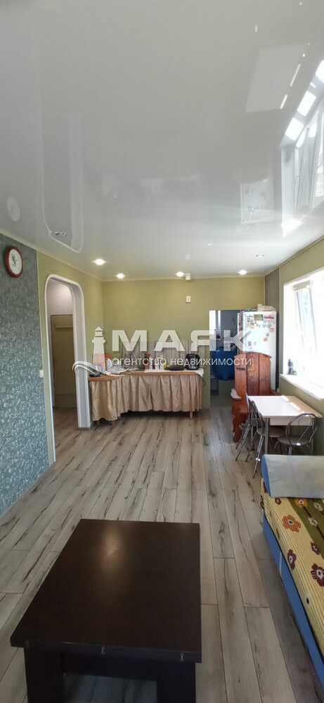 Дом 70.5 кв.м на участке 5.2 сот