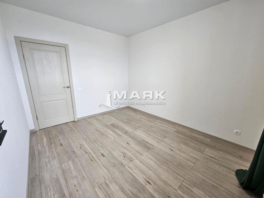 3-к. квартира 87.73 кв.м, 8/18