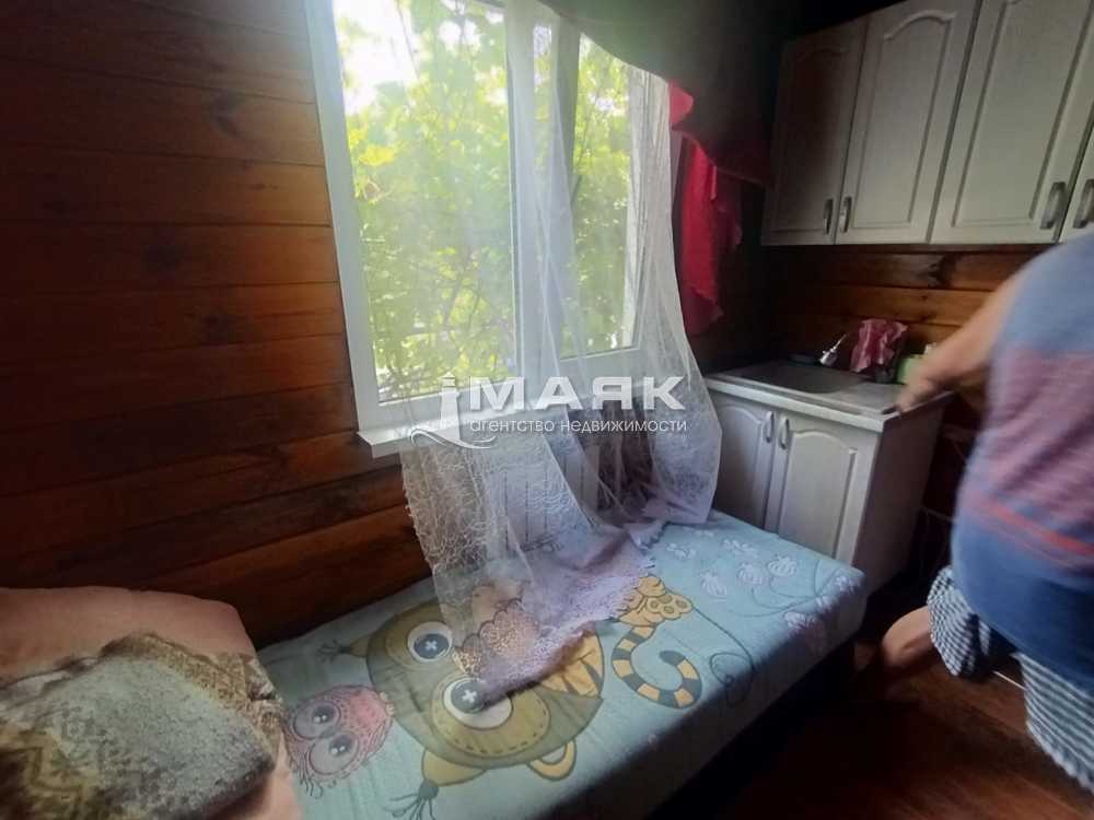 Дом 100 кв.м на участке 5 сот