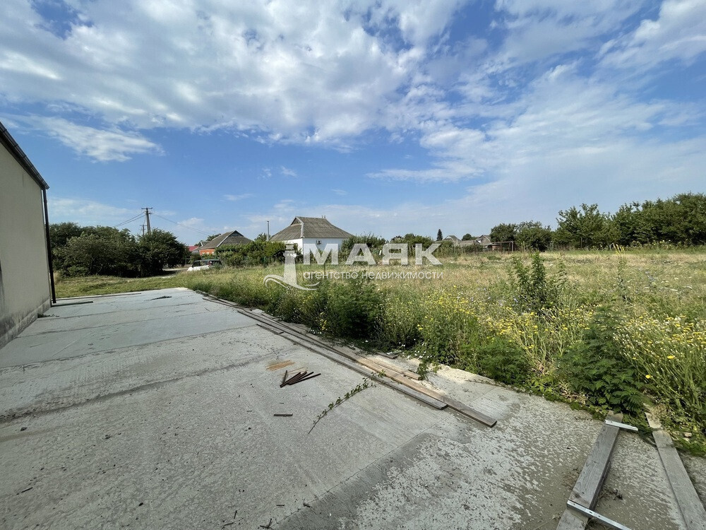 Дом 188 кв.м на участке 20 сот