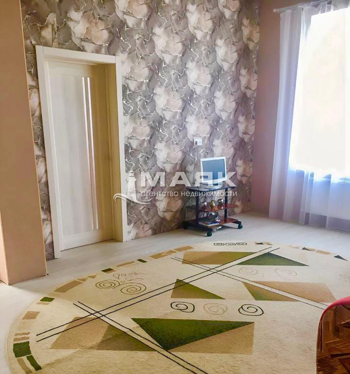 Дом 166.3 кв.м на участке 3 сот