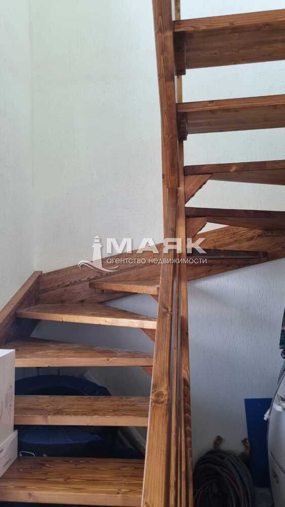 Дом 135 кв.м на участке 6 сот