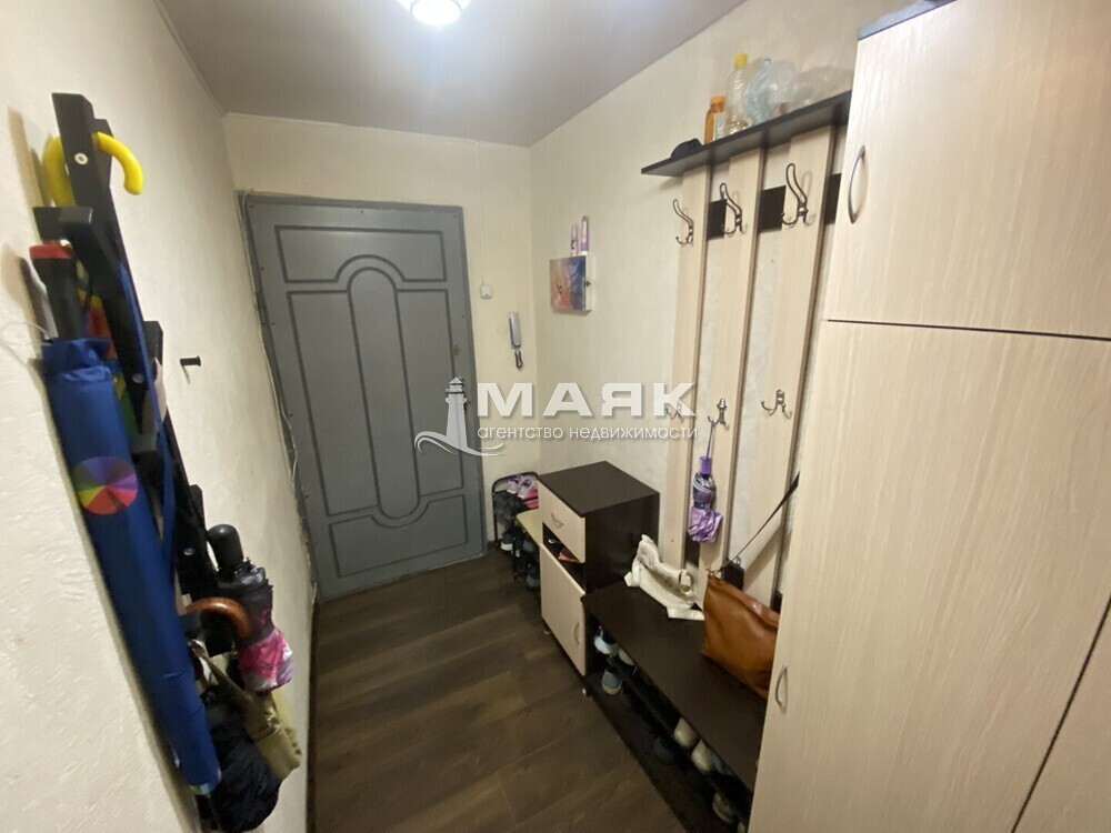 3-к. квартира 67.3 кв.м, 2/9