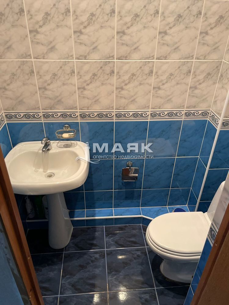 3-к. квартира 110.7 кв.м, 6/8