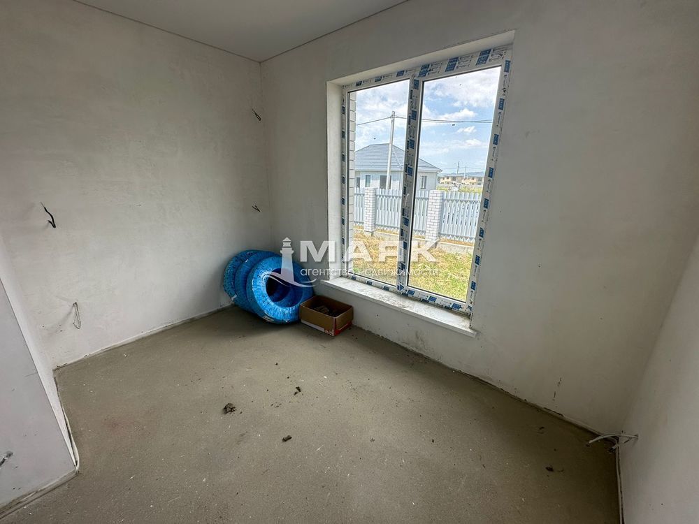 Дом 100 кв.м на участке 6 сот