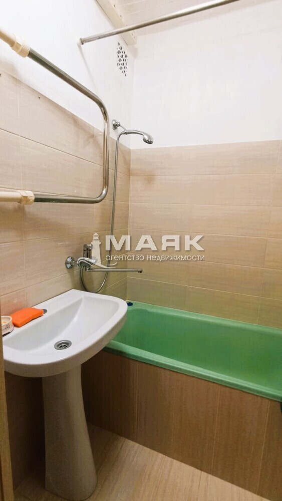 2-к. квартира 48.6 кв.м, 3/5