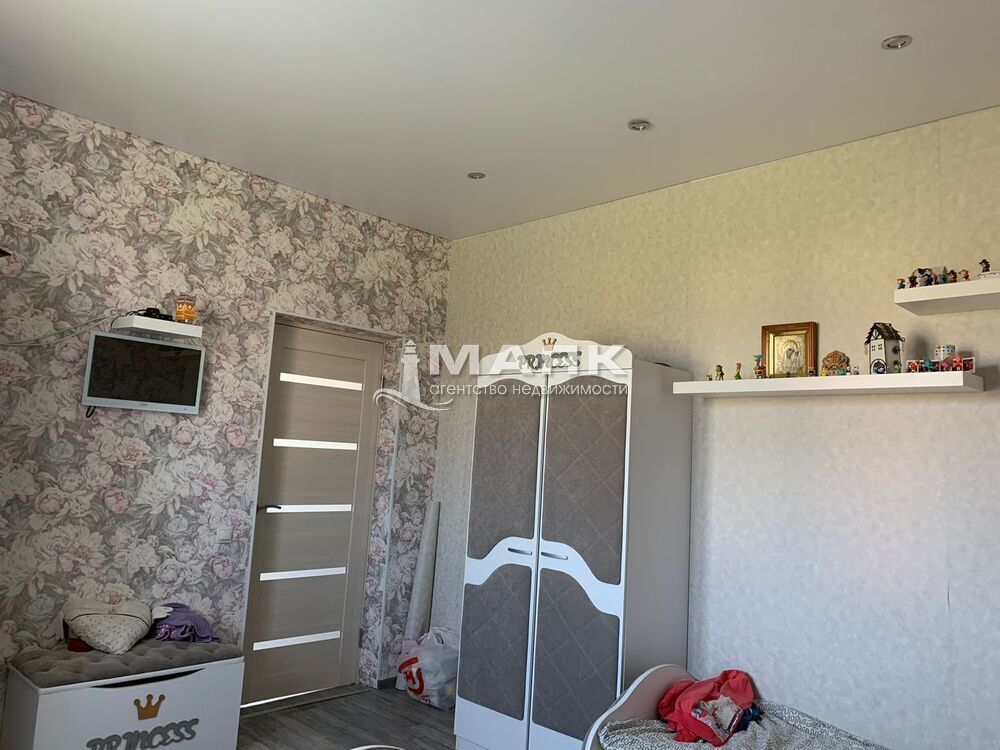 Дом 142.6 кв.м на участке 6 сот