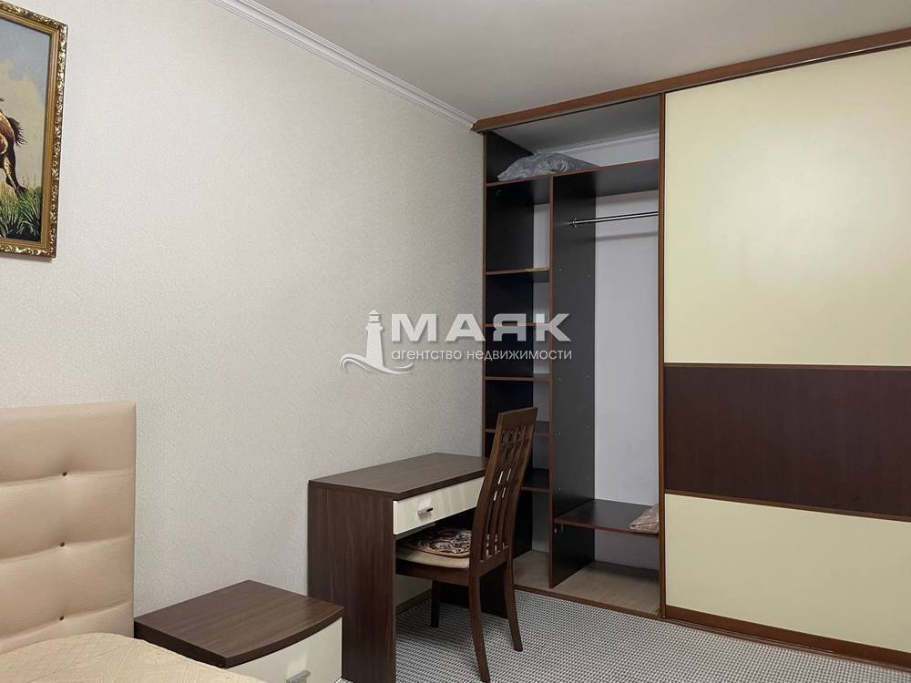 1-к. квартира 41.5 кв.м, 1/7