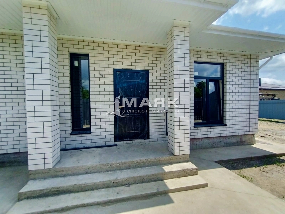 Дом 90 кв.м на участке 4 сот