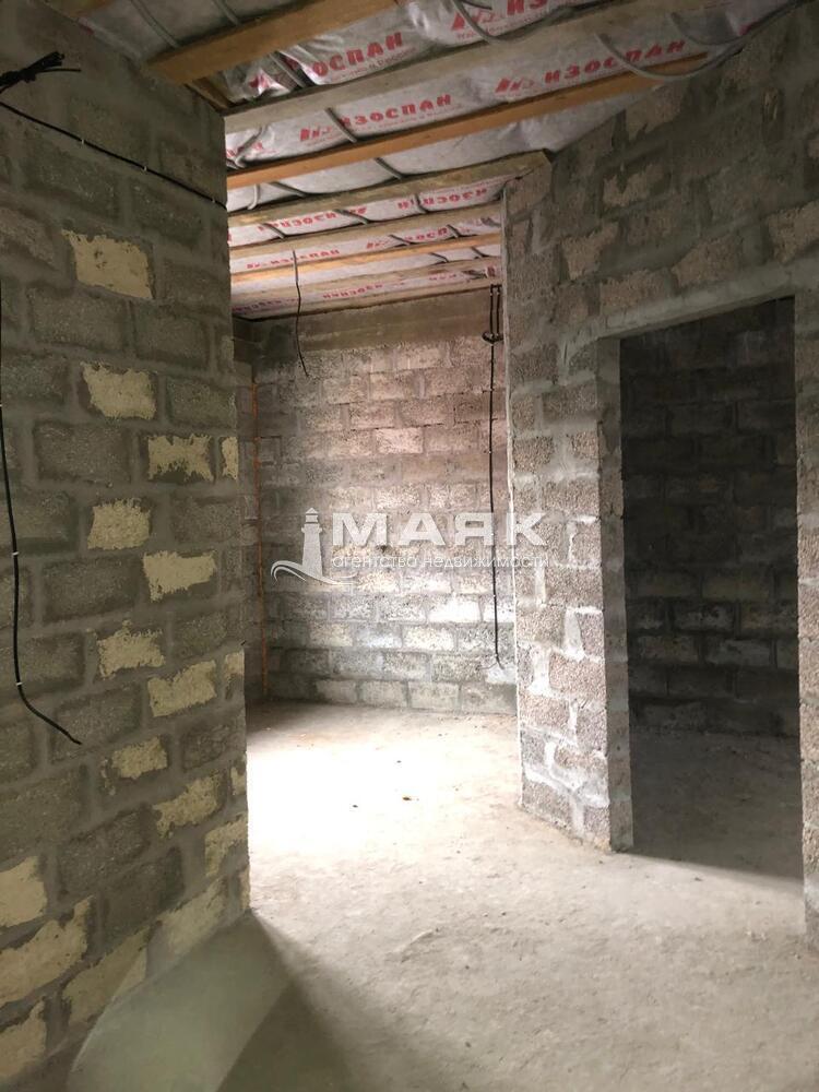 Дом 210.8 кв.м на участке 2 сот